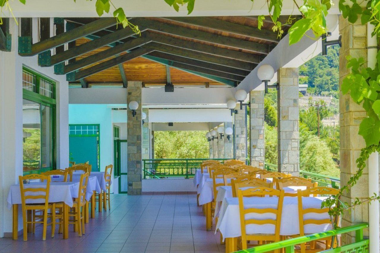 Dionysos Hotel Skala Potamia Exterior foto